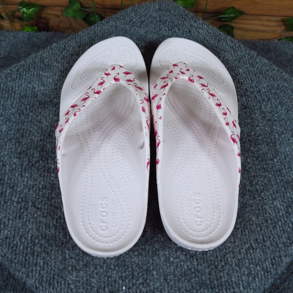 Crocs Kadee II Women Flip Flop Sandals Size 10 Beach Pool Pink Flamingo Print